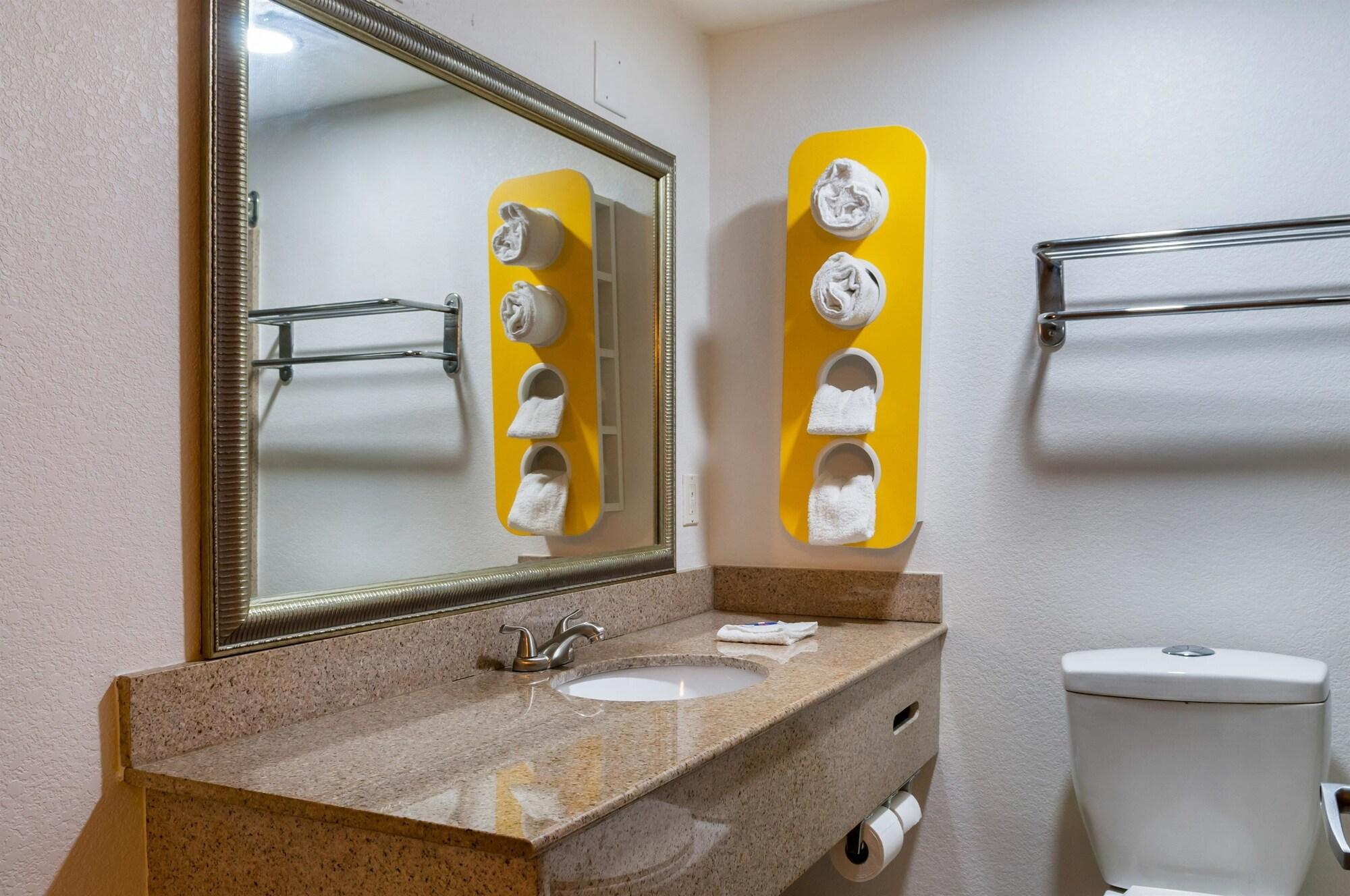 Motel 6-New Orleans, La - Near Downtown Экстерьер фото