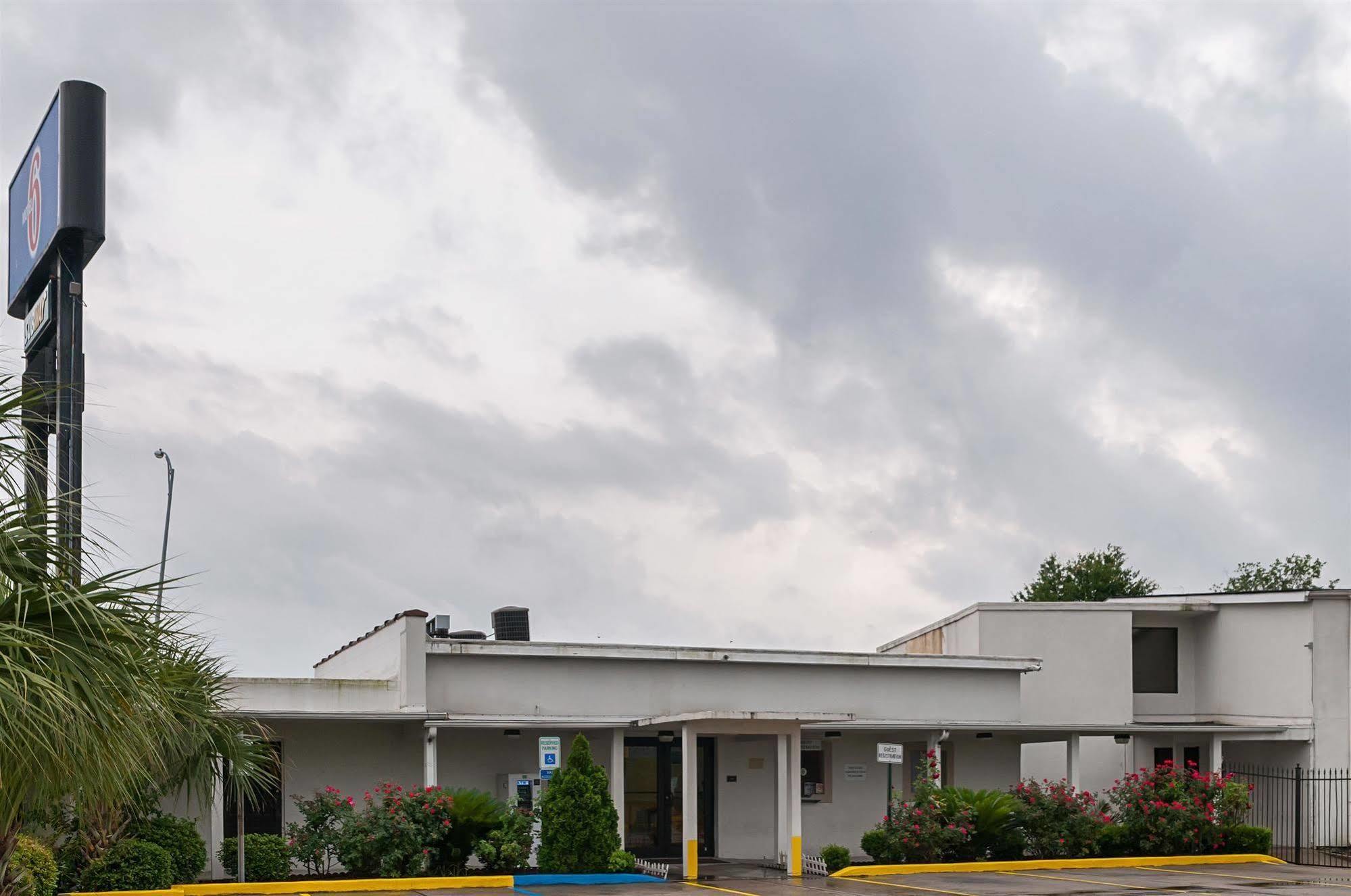 Motel 6-New Orleans, La - Near Downtown Экстерьер фото